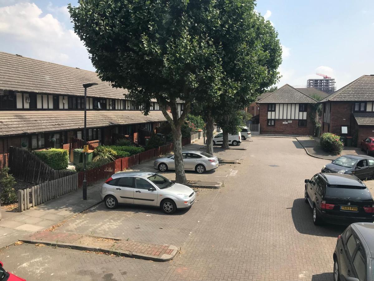Spacious House 15Min To Canary Wharf/O2/Excel/Central London Exterior photo